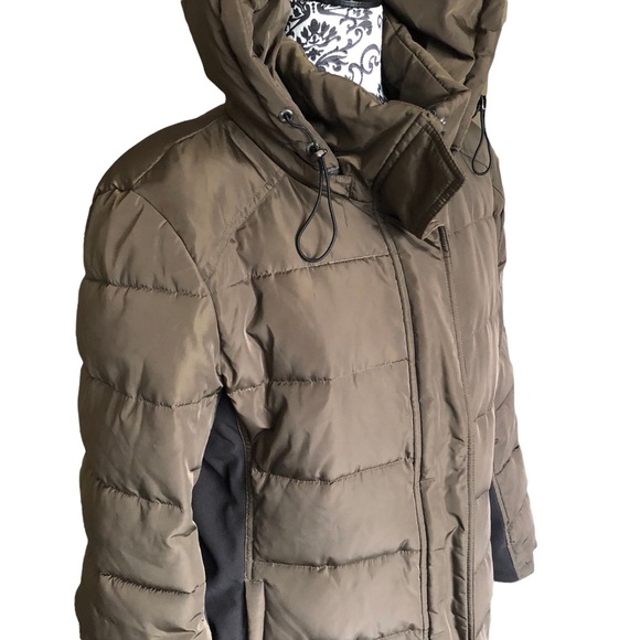 CALVIN KLEIN Performance Puffer Jacket - Picture 2 of 16